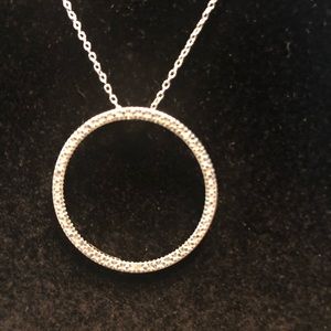 Sterling eternity circle necklace ⭐️Host Pick⭐️